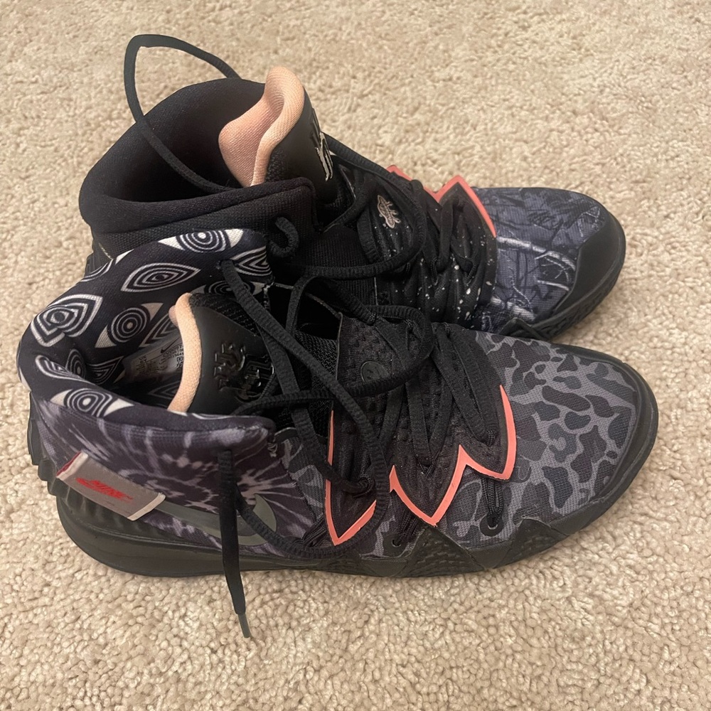 Nike Kyrie 7 Size 6Y Shoes Brand New Without Tags